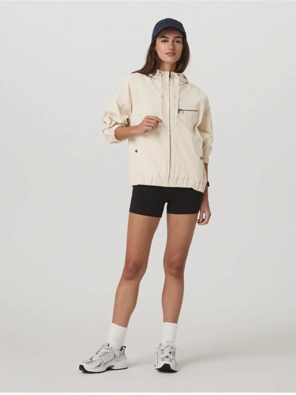 Vuori Ventana Hooded Jacket - Picture 4 of 15